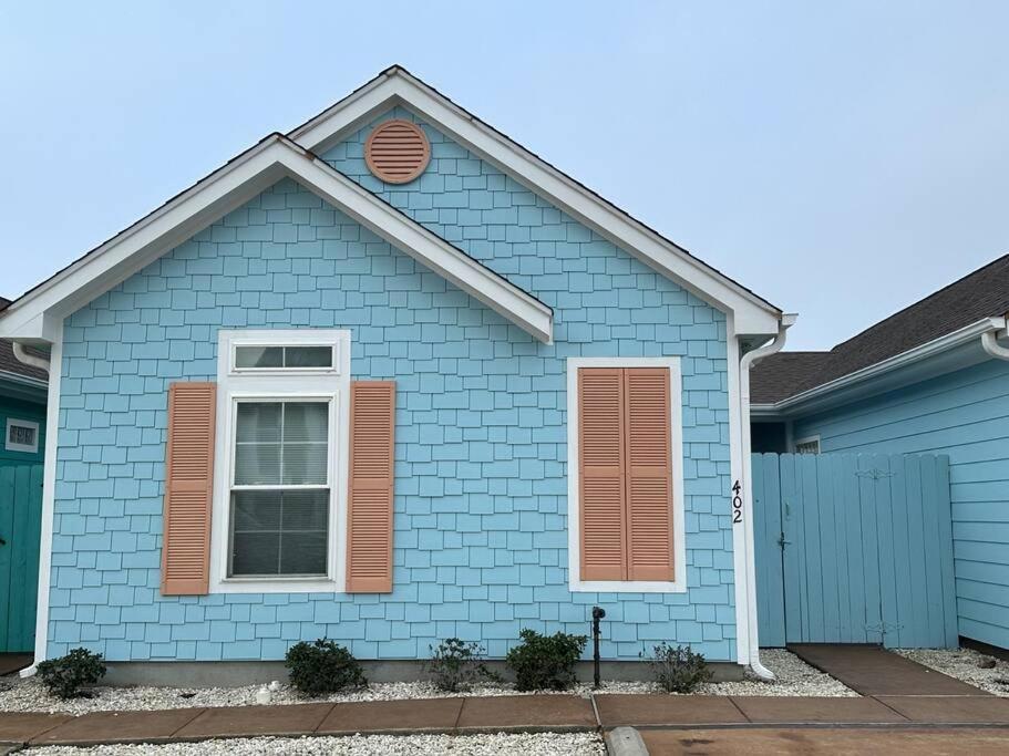 Barefoot Bungalow - Pet Friendly- 2 Bdrm Townhome Corpus Christi  Kültér fotó