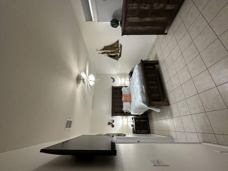 Barefoot Bungalow - Pet Friendly- 2 Bdrm Townhome Corpus Christi  Kültér fotó