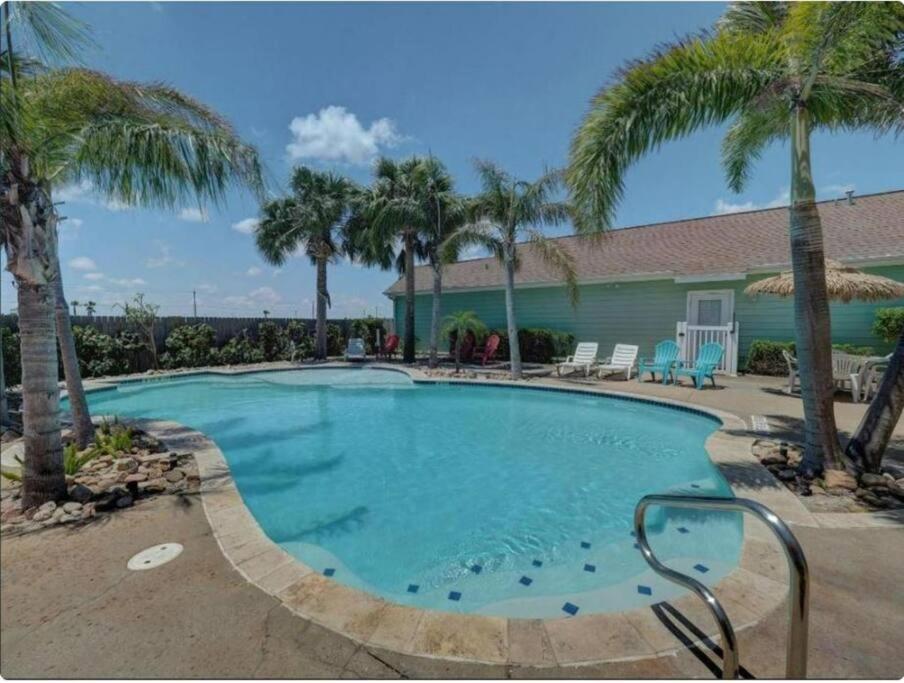 Barefoot Bungalow - Pet Friendly- 2 Bdrm Townhome Corpus Christi  Kültér fotó