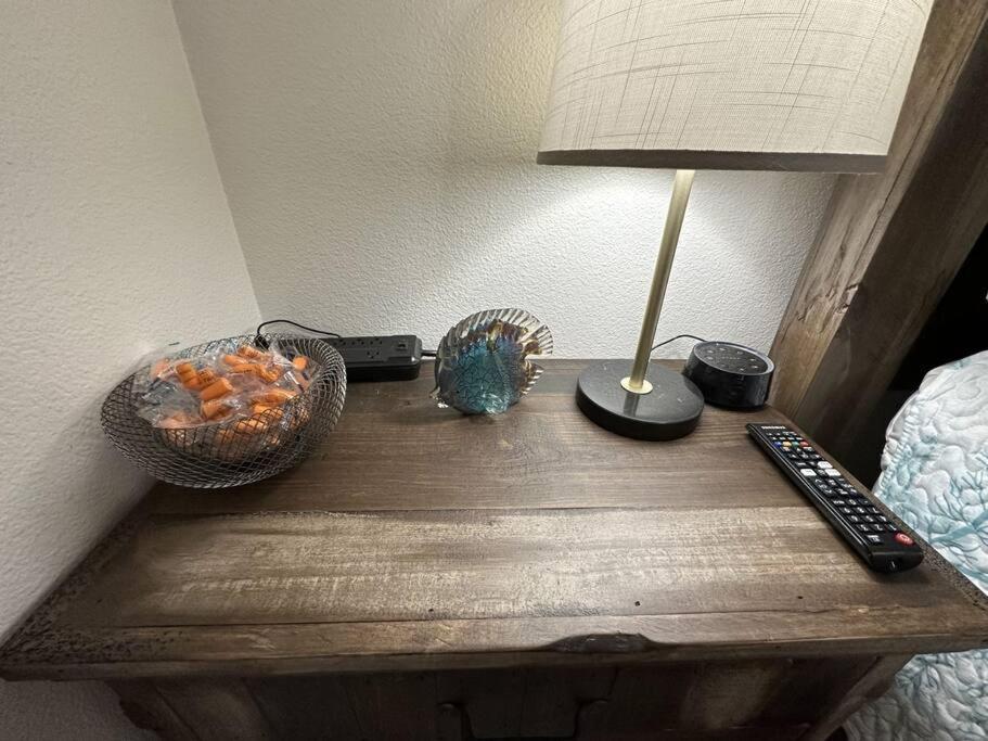 Barefoot Bungalow - Pet Friendly- 2 Bdrm Townhome Corpus Christi  Kültér fotó